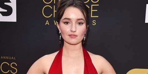 Kaitlyn Dever Rocked a Bathing Suit on Her Low